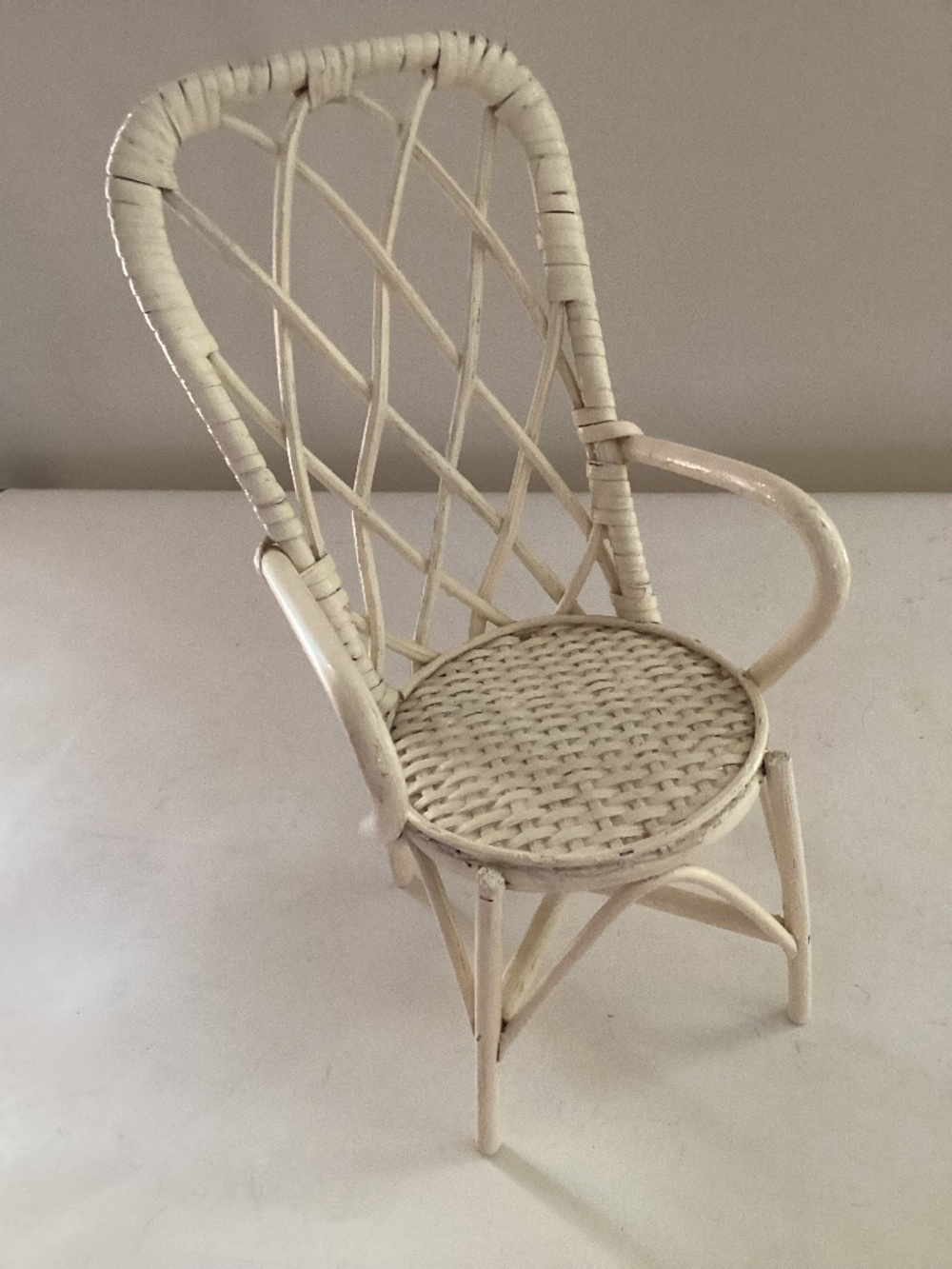 Mini off-white wicker chair for decor or doll/stuffed animal display